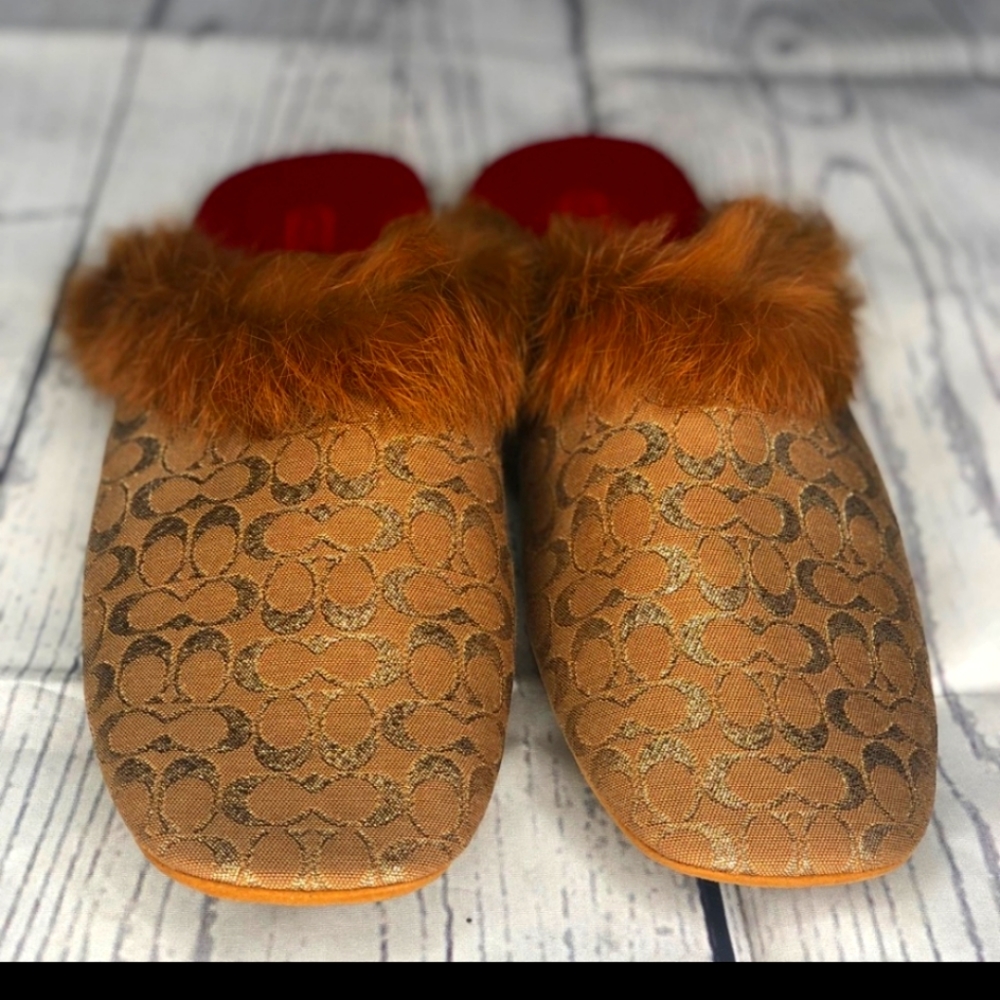 NEWCOACH SLIPPERS